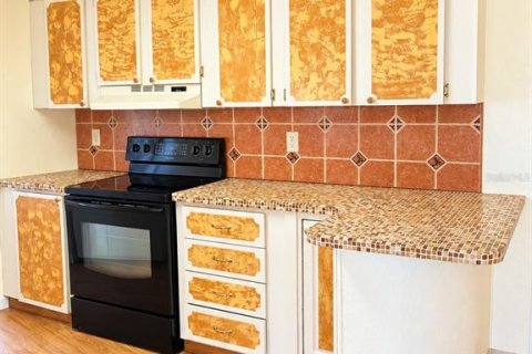 Appartement à louer à Largo, Floride: 2 chambres, 102.56 m2 № 2384282 - photo 6