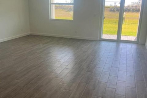 Casa en alquiler en Loxahatchee Groves, Florida, 5 dormitorios, 308.99 m2 № 1146043 - foto 1