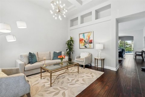 Villa ou maison à vendre à Orlando, Floride: 4 chambres, 232.16 m2 № 1909076 - photo 4