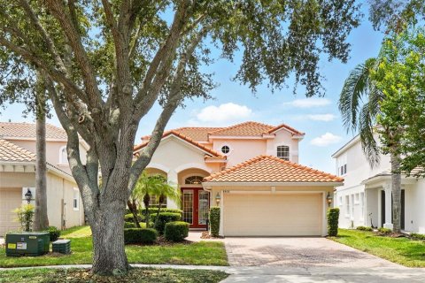 Villa ou maison à vendre à Orlando, Floride: 4 chambres, 232.16 m2 № 1909076 - photo 1