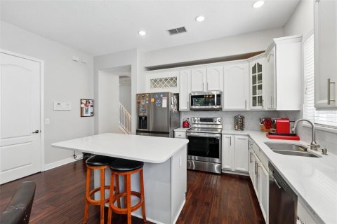 Villa ou maison à vendre à Orlando, Floride: 4 chambres, 232.16 m2 № 1909076 - photo 12
