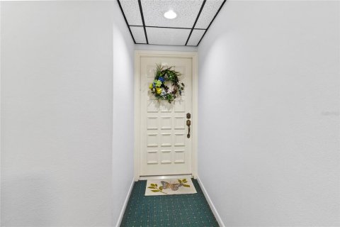 Купить кондоминиум в Сент-Питерсберг, Флорида 4 комнаты, 97.55м2, № 1590335 - фото 4