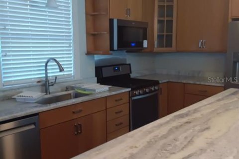 Apartment in Saint Pete Beach, Florida 3 bedrooms, 148.64 sq.m. № 1854138 - photo 7