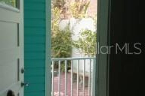 Apartment in Saint Pete Beach, Florida 3 bedrooms, 148.64 sq.m. № 1854138 - photo 4