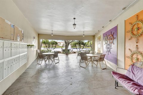 Condominio en venta en Lauderdale Lakes, Florida, 1 dormitorio, 63.55 m2 № 1964922 - foto 22