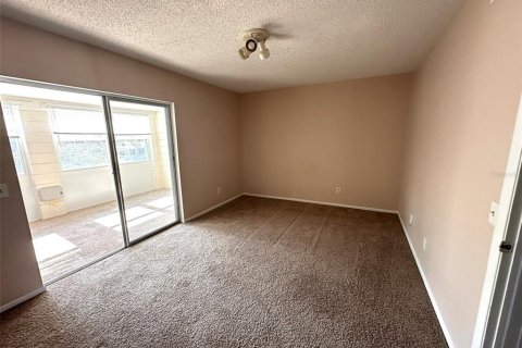 Condo in Clearwater, Florida, 1 bedroom  № 1539640 - photo 12