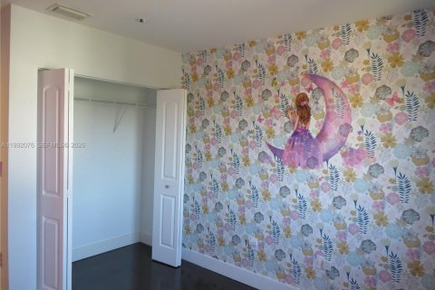 Villa ou maison à vendre à Miami, Floride: 4 chambres, 177.07 m2 № 2062481 - photo 24