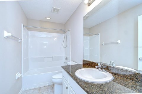 Townhouse in Riverview, Florida 3 bedrooms, 130.06 sq.m. № 1789902 - photo 28