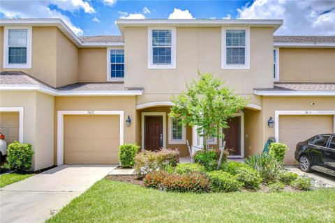 Townhouse in Riverview, Florida 3 bedrooms, 130.06 sq.m. № 1789902 - photo 1