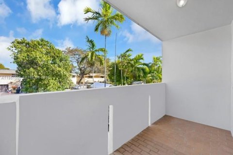 Купить кондоминиум в Норт-Майами-Бич, Флорида 1 спальня, 75.72м2, № 2007393 - фото 19