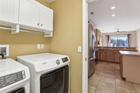 Casa en venta en Kissimmee, Florida, 3 dormitorios, 218.13 m2 № 1107400 - foto 28