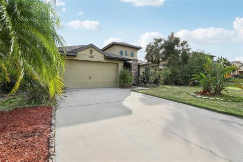 Casa en venta en Kissimmee, Florida, 3 dormitorios, 218.13 m2 № 1107400 - foto 2
