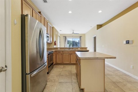 Casa en venta en Kissimmee, Florida, 3 dormitorios, 218.13 m2 № 1107400 - foto 10