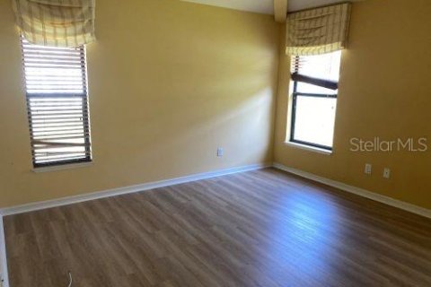 Casa en venta en Kissimmee, Florida, 3 dormitorios, 218.13 m2 № 1107400 - foto 17