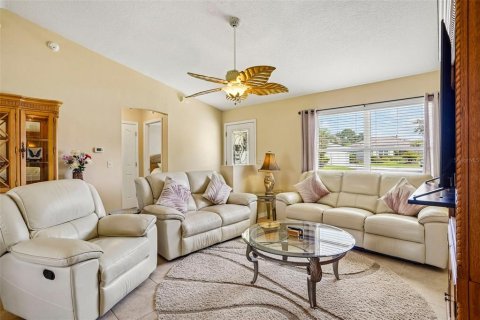 Casa en venta en The Villages, Florida, 2 dormitorios, 111.67 m2 № 2207159 - foto 7