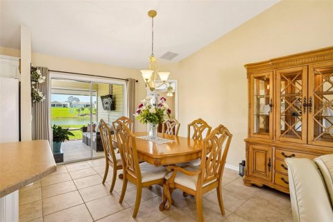 Casa en venta en The Villages, Florida, 2 dormitorios, 111.67 m2 № 2207159 - foto 11