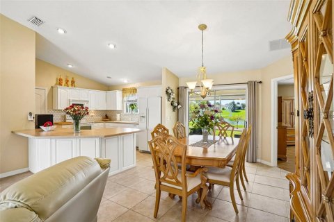 Casa en venta en The Villages, Florida, 2 dormitorios, 111.67 m2 № 2207159 - foto 12
