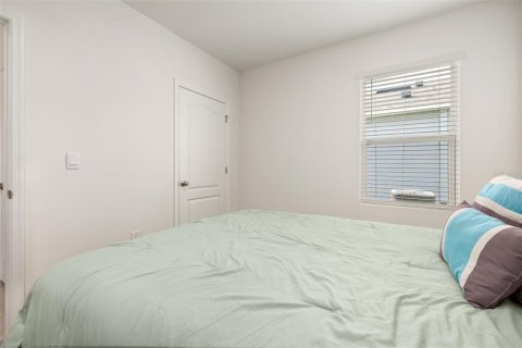House in Haines City, Florida 3 bedrooms, 140.75 sq.m. № 2228373 - photo 29