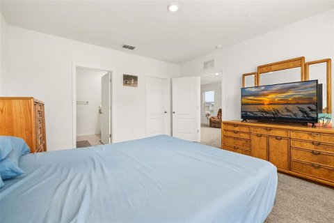 House in Haines City, Florida 3 bedrooms, 140.75 sq.m. № 2228373 - photo 25