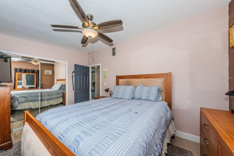 Casa en venta en Saint Petersburg, Florida, 2 dormitorios, 105.91 m2 № 1836942 - foto 22