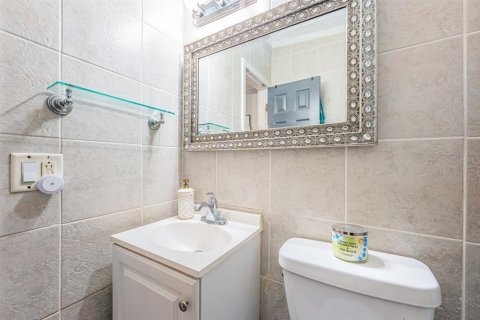 Casa en venta en Saint Petersburg, Florida, 2 dormitorios, 105.91 m2 № 1836942 - foto 24