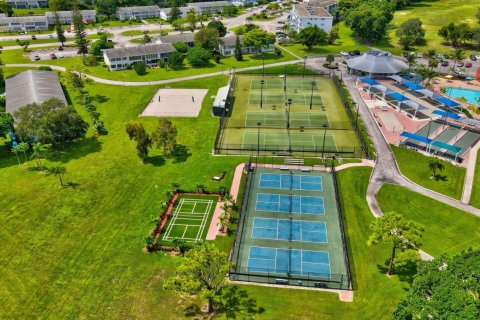 Condo in Deerfield Beach, Florida, 1 bedroom  № 2178197 - photo 24