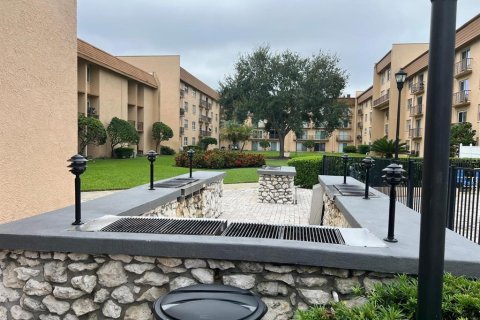 Apartamento en alquiler en Tampa, Florida, 1 dormitorio, 54.44 m2 № 1905321 - foto 10