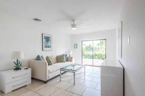 Villa ou maison à vendre à Wellington, Floride: 6 chambres, 207.08 m2 № 909041 - photo 1