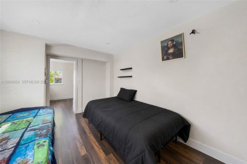 Immobilier commercial à vendre à Miami, Floride: 177.81 m2 № 2397501 - photo 9