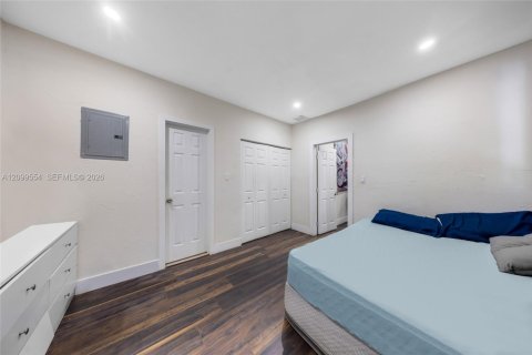 Immobilier commercial à vendre à Miami, Floride: 177.81 m2 № 2397501 - photo 16