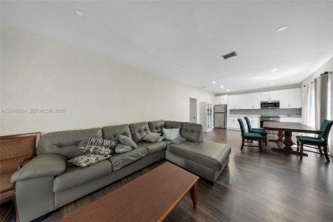 Immobilier commercial à vendre à Miami, Floride: 177.81 m2 № 2397501 - photo 25