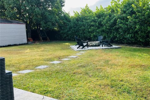 Casa en venta en Miami, Florida, 3 dormitorios, 175.68 m2 № 1972122 - foto 28
