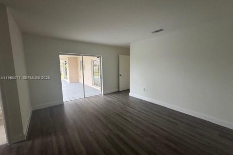 Купить виллу или дом в Майами, Флорида 4 спальни, 150.13м2, № 2005740 - фото 22