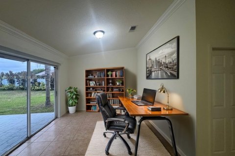 Купить виллу или дом в Майами, Флорида 4 спальни, 150.13м2, № 2005740 - фото 4