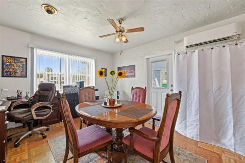 Casa en venta en Saint Petersburg, Florida, 3 dormitorios, 133.04 m2 № 2381044 - foto 8