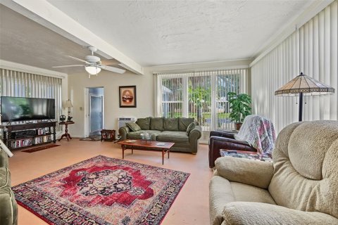 Casa en venta en Saint Petersburg, Florida, 3 dormitorios, 133.04 m2 № 2381044 - foto 5