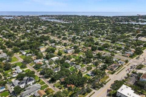 Casa en venta en Saint Petersburg, Florida, 3 dormitorios, 133.04 m2 № 2381044 - foto 24