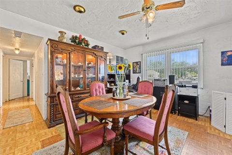Casa en venta en Saint Petersburg, Florida, 3 dormitorios, 133.04 m2 № 2381044 - foto 7