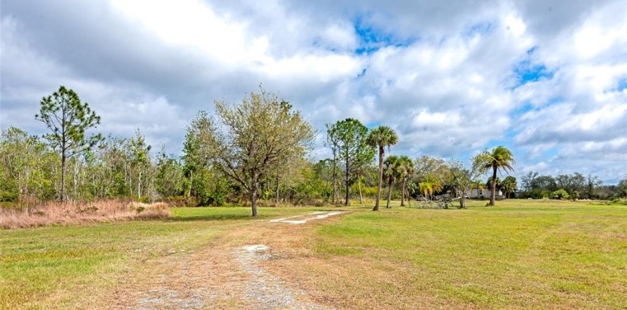 Casa en Myakka City, Florida 1 dormitorio, 89.19 m2 № 1644765