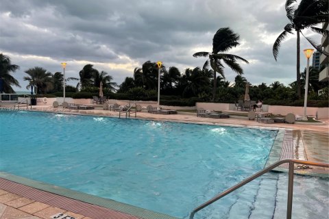 Снять в аренду кондоминиум в Майами-Бич, Флорида 1 спальня, 82.68м2, № 2035071 - фото 4