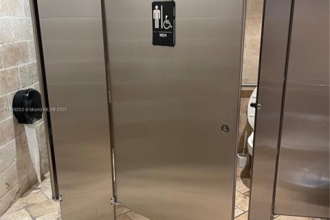 Снять в аренду кондоминиум в Майами-Бич, Флорида 1 спальня, 82.68м2, № 2035071 - фото 5