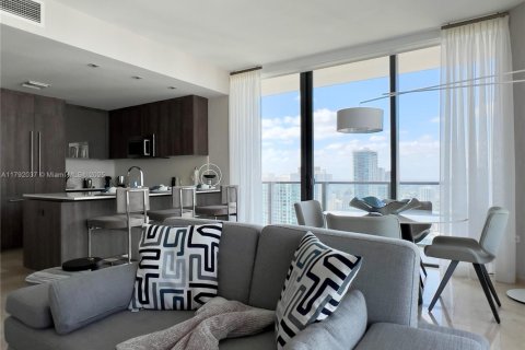Copropriété à vendre à Miami, Floride: 2 chambres, 117.52 m2 № 1939490 - photo 7