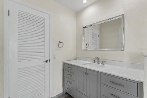 Villa ou maison à vendre à New Port Richey, Floride: 3 chambres, 203.27 m2 № 2149818 - photo 28