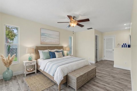 Villa ou maison à vendre à New Port Richey, Floride: 3 chambres, 203.27 m2 № 2149818 - photo 15
