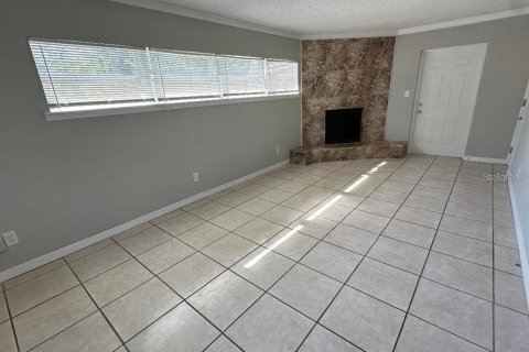 House in Winter Park, Florida 4 bedrooms, 158.03 sq.m. № 2198810 - photo 7