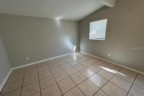 House in Winter Park, Florida 4 bedrooms, 158.03 sq.m. № 2198810 - photo 9