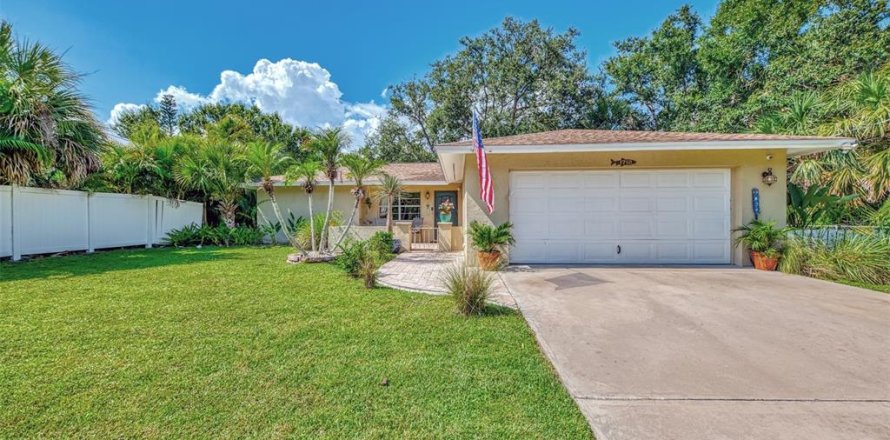 Villa ou maison à Englewood, Floride 2 chambres, 127.28 m2 № 1900171