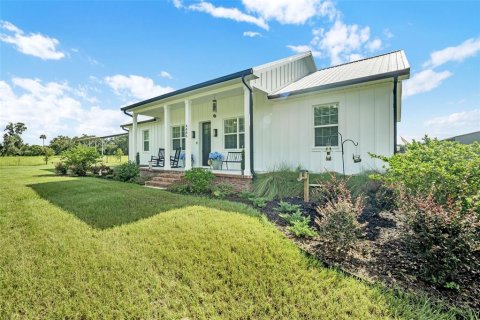 Villa ou maison à vendre à Plant City, Floride: 3 chambres, 158.4 m2 № 1917372 - photo 4
