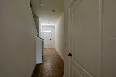 Townhouse in Davenport, Florida 3 bedrooms, 168.15 sq.m. № 1881064 - photo 3