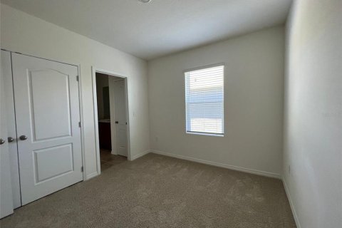 Townhouse in Davenport, Florida 3 bedrooms, 168.15 sq.m. № 1881064 - photo 18
